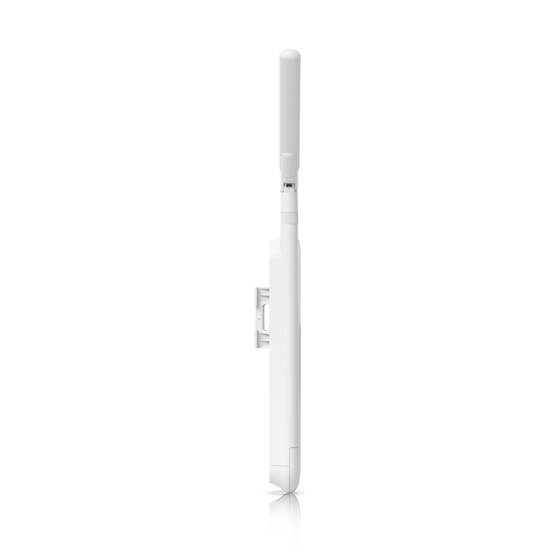 Беспроводная точка доступа Ubiquiti UAP-AC-M — детальное фото